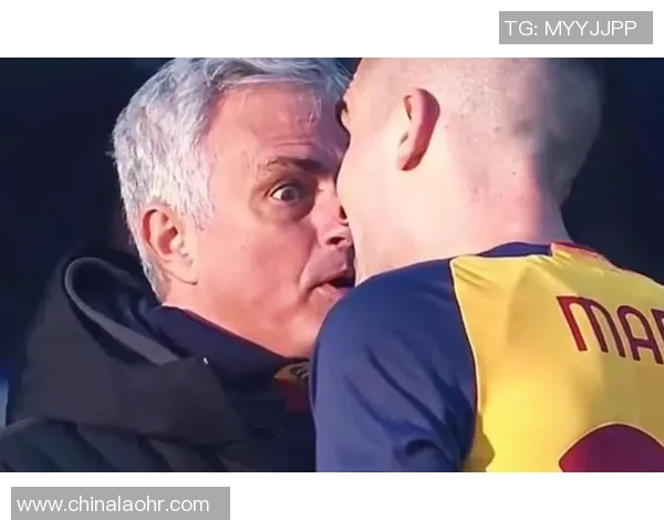 足球明星绯闻最新事件揭秘球场内外的情感纠葛与八卦故事